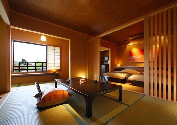 Hotel Wajoen Fuefuki Zimmer foto